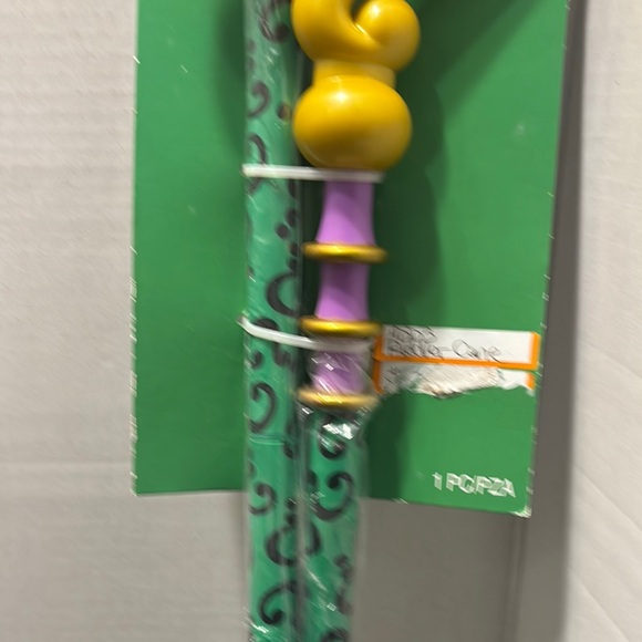 Batman Riddler Cane with Gold and Green Design - Picture 3 of 4